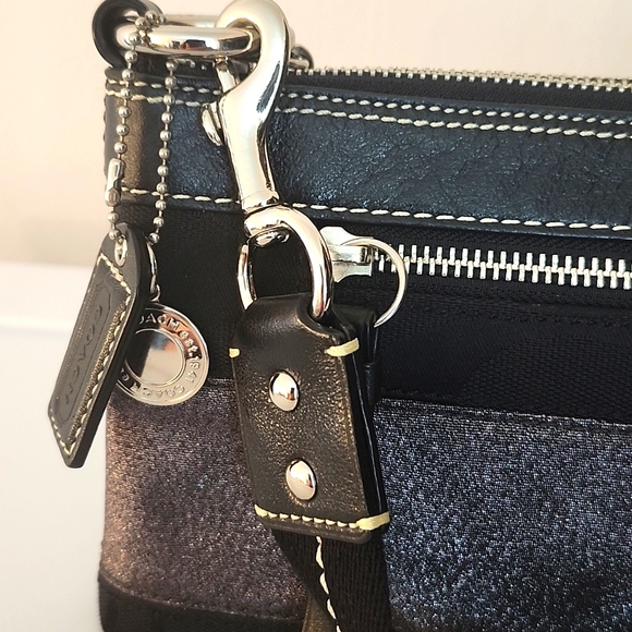 Coach Signature Stripe Demi Hand Bag w/xtra Coach Shoulder Strap - Picture 3 of 16